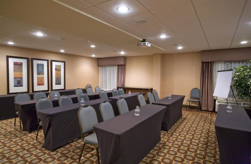 Hampton Inn Atlanta/Newnan photo 3