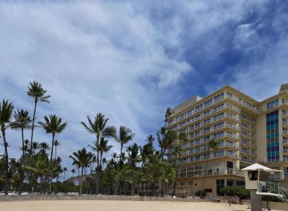 Kaimana Beach Hotel