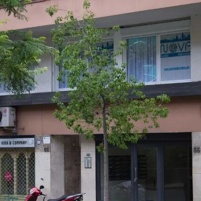 Hostal Nova Barcelona Hotels near Mercat Nou