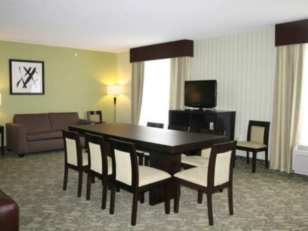 Hampton Inn Detroit Roseville