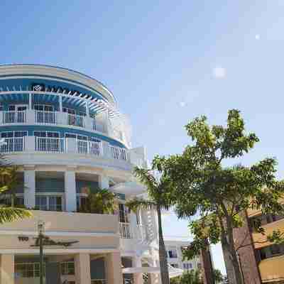 Wyndham Grand Jupiter at Harbourside Place Hotel Exterior