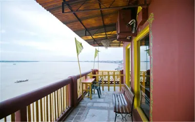 Ganpati Guest House Hotels in Domari