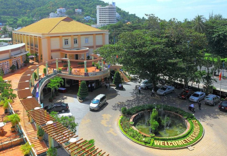 Grand Hotel Vung Tau Over view