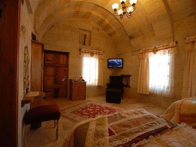 Mithra Cave Hotel