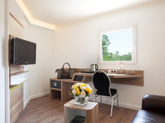 メディアン パリ ポルト ド ヴェルサイユ ホテル パリ 宿泊予約 安い料金プラン 口コミ 部屋写真 Trip Com