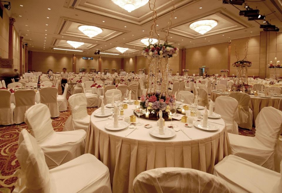 Berjaya Waterfront Hotel