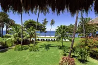 Salaya Beach Houses Hotels in Dauin