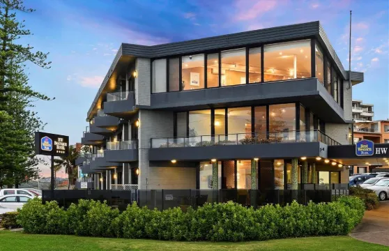 宜必思尚品麥奎利港酒店