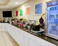 Comfort Inn & Suites Bryant - Benton - breakfast