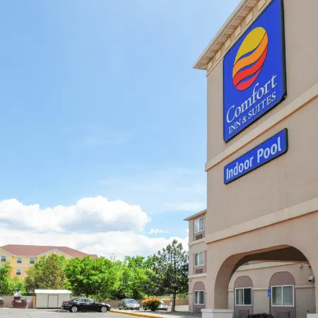 Comfort Inn & Suites Alameda at Albuquerque Balloon Fiesta Park