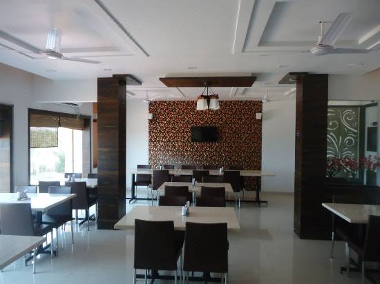 Hotel Anand Ratnagiri Updated 22 Room Price Reviews Deals Trip Com
