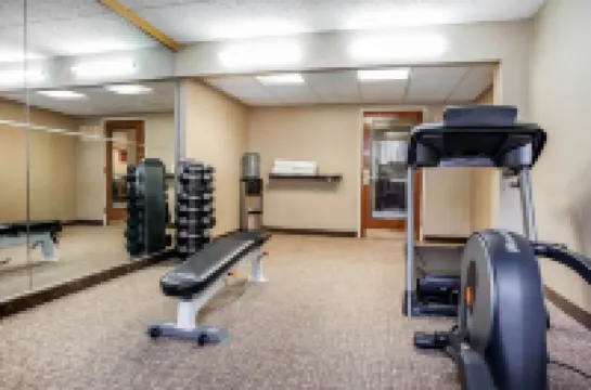 愛迪生新不倫瑞克舒適酒店