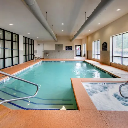 Comfort Suites Savannah Gateway I-95