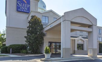 Sleep Inn & Suites