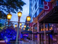 Beacon Hotel & Corporate Quarters Hotels near Farragut Square