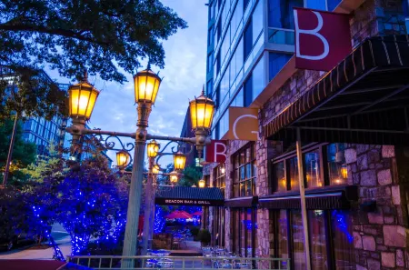 Beacon Hotel & Corporate Quarters
