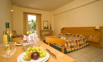 The Syntopia Hotel - Adults Only