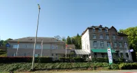 New Hotel de Lives