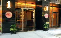 Aura Hotel Times Square - badewanne