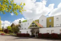 B&B Hotel Noisy Le Grand Hôtels à : Noisy-le-Grand