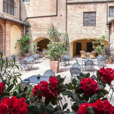 Il Chiostro Del Carmine Hotels near Siena City Centre