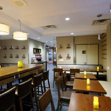 Hampton Inn Manhattan Chelsea Отели рядом с достопримечательностью «Парк «Хай-Лайн»»