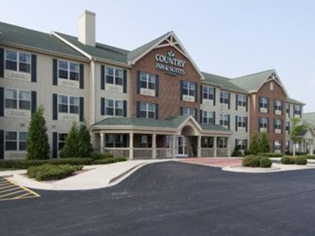 Country Inn & Suites by Radisson, Sycamore, IL