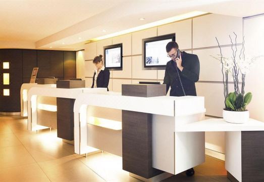 Novotel Paris Rueil Malmaison Hotel Hotel Overview