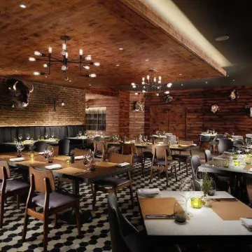 Hilton London Bankside Отели рядом с достопримечательностью «Улица Флит-стрит»