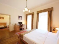 Hotel Historia & Historante - 4-Star