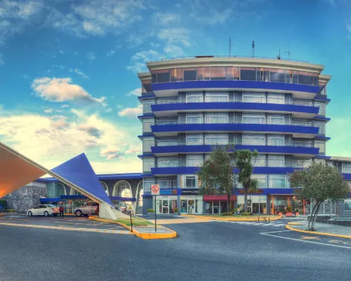 Hotel Quito Hotels near Guapulo Park