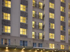 Hyatt Centric the Pike Long Beach