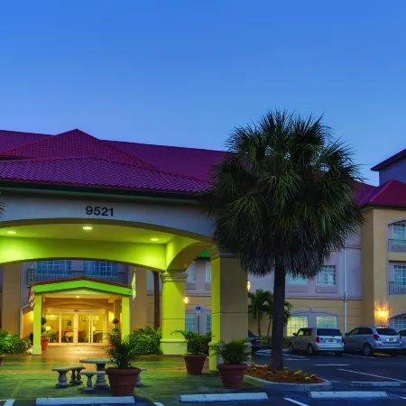 La Quinta Inn and Suites Fort Myers I-75
