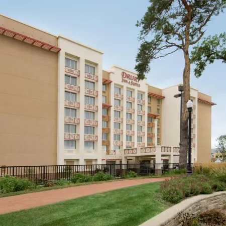 Drury Inn & Suites West des Moines