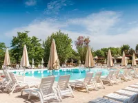 hu Roma Camping In Town Hotels near Corviale