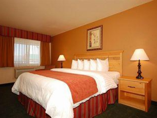 Best Western Plus Hartford Lodge