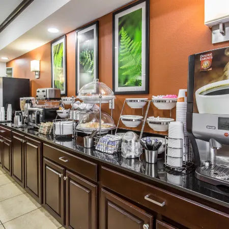 Sleep Inn & Suites
