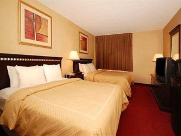 Comfort Suites Omaha East-Council Bluffs