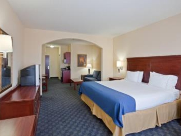 Holiday Inn Express Hotel & Suites Pampa, an Ihg Hotel