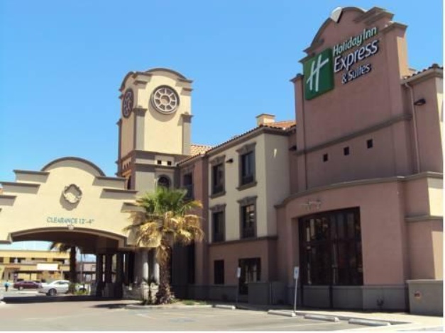 Holiday Inn Express & Suites Tucson Mall