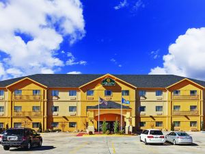 La Quinta Inn & Suites by Wyndham Ada