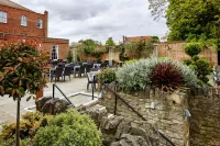 Sir Christopher Wren Hotel