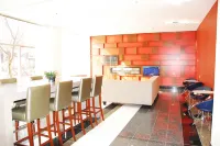 Delta Hotels Beausejour - ที่มีบาร์