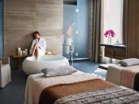 Four Seasons Hotel Toronto Hotels near Metro Hall