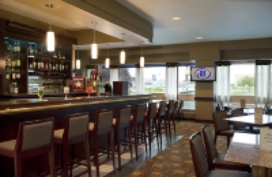 Hilton Winnipeg Airport Suites