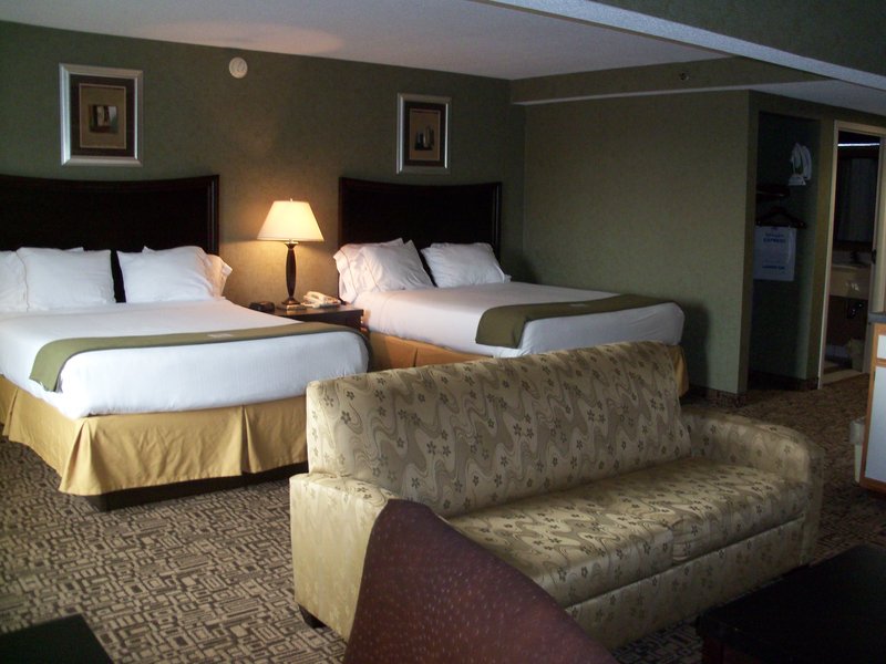 Holiday Inn Express Edgewood-Aberdeen-Bel Air, an Ihg Hotel