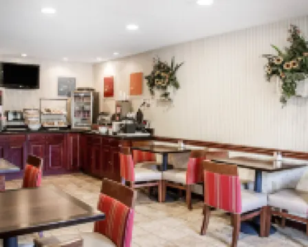 芒特弗農舒適飯店