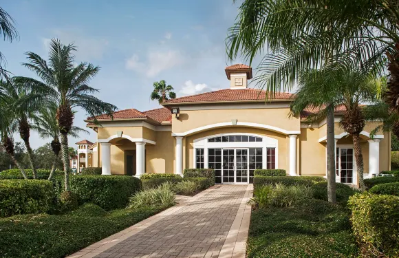 聖盧西亞港喜來登PGA度假酒店