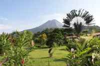 Volcano Lodge, Hotel & Thermal Experience