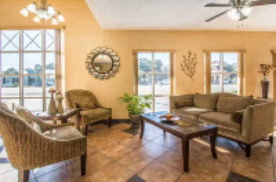 Quality Inn & Suites Near Panama City Beach Hotels in Bay County